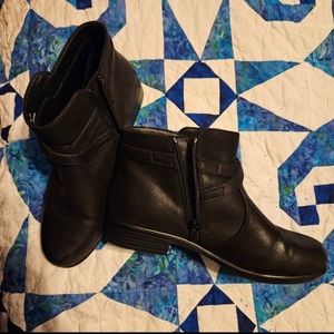 Women's black booties